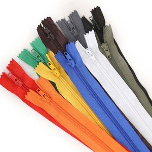 Eco-Friendly Nylon Coil Closed End Zippers Customizable 3 Gauge 4\