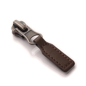 Custom Logo Nickel-Free Non-Lock PU Leather Zip Slider Zipper Puller for Clothing and Bags