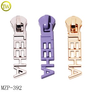Custom Letter Shape Zipper Tags Accessory Embossed Logo Zipper Slider Type Multiple Color Luggage Metal Private Puller Tags
