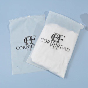 Custom Logo Printed Frosted Clothing Slider Poly Bags with Zipper Matte Plastic Packings for Shoes and Clothes