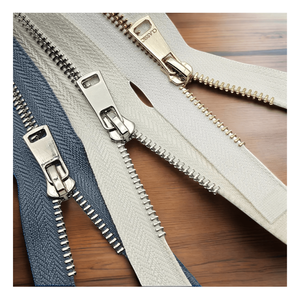 High Quality Durable Custom Metal Zipper Gold Teeth Zinc Alloy Open Type Clothing Accessories For Bags Bronze Brass Material