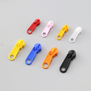 Wholesale Non-Locking Plastic Zipper Slider