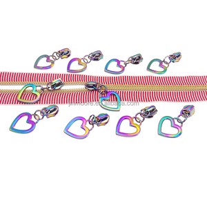 Pattern Clothing Heart Shaped Zipper Puller 5# Nylon Decorative Pull Tab Bag Belt Slider