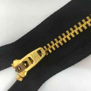 High Quality for YKK No. 4 Metal Zipper Slider Gold Copper Finish Genuine for Workwear & Jeans Pants-Zipper Slider Manufacturer