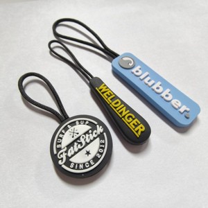 PPH-0019 Custom Fashion Logo Branded New Design Soft PVC Zipper Slider Pullers Rubber Decorate Patch Handbags Zip Puller