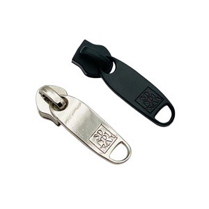 Personalized Customized Engraved Logo Nylon Zipper Stainless Steel Pulls 5 Metal Pullers Sliders for Bags Clothing