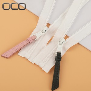 Customized Jacket Cremalleras Plastic Zipper 5# Vislon Zipper Fermeture Eclair Leather Puller Open End Resin Zipper for Clothes