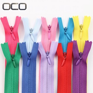 Quick Shipment Colorful Zipper Reversible Cremallera Sorok Concealed Long Roll Nylon Invisible Zipper for Dress Swimsuit Pillow