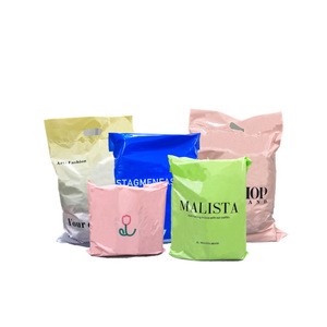 Custom Brand New Black White Waterproof Logistics Packaging Plastic Bags Wholesale Clothing Courier Bags Custom Packaging