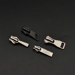 Custom Logo Metal Zipper Pull Charms Custom Made Bag Metal Zipper Slider Puller for Handbag Garment