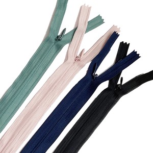 Custom Logo Color 24-Inch Open-End Nylon Zipper with Mesh Pattern 3# #5 Invisible Zipper Pull for Jeans Clothing Accessories