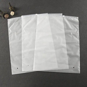 Factory Selling Custom Printed Logo Clothing Packing Slider Ziplock Frosted Zipper Plastic Packaging Bags for Clothing