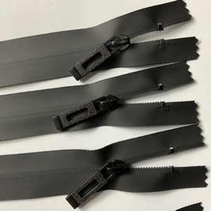 #5 Multi Purpose Waterproof Zipper Custom Size and Length Custom Waterproof Zipper and Slider for Handbags/clothes