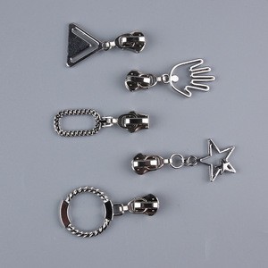 3#5#8#in Stock Zipper Bag Puller Logo Hanging Decoration Zipper Head Customize Pattern Hook Head Piece Zipper Pulls For Metal