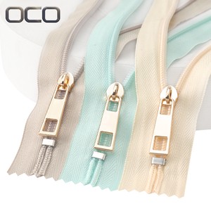 OCO Manufactur Zipper Custom 3# 5# Nylon Zipper Gold Slider Zipper for Wallet