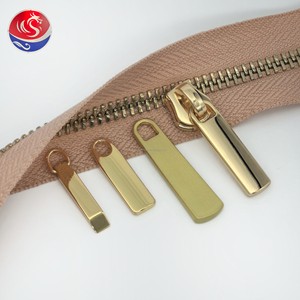 Customizable Metal Zipper Puller 3# 5# Zinc Alloy Handbag Zip Slider Brand Logo for Leather Women Man Pet Bags