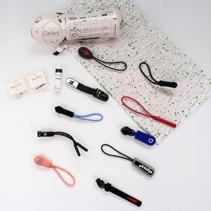 Factory Wholesale High Quality Custom 3D Silicone Nickel-Free Auto Lock Zipper Puller Rectangle TPU Zipper Slider