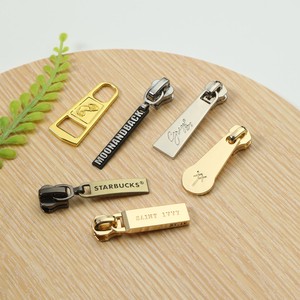 Brand Logo Metal Zipper Pullers for Garment Zinc Alloy Zipper Slider with Star Pattern for Bag Use