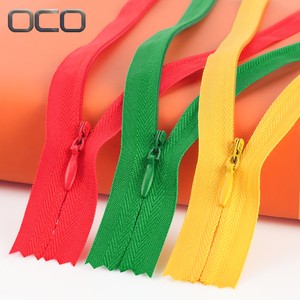 Factory Spot 15cm-65cm Multi Size Zipper Single Slider Close-end Zipper Black White Nylon Invisible Zipper for Dress Pillow Bag