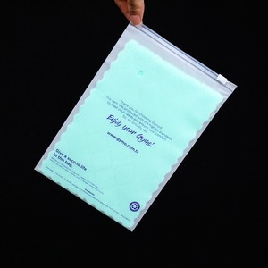 100% Biodegradable Frosted Ziplock Bag With Custom Print Logo Reusable Transparent Packaging Clothing Storage Slider Zipper Bags