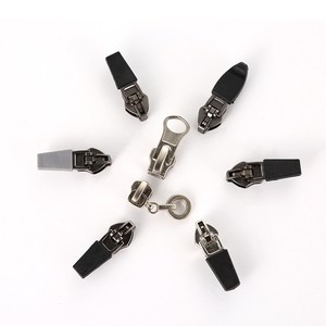 #5 Auto Lock Zipper Slider Heads Zinc Alloy Metal Slider Puller Custom Size Durable High Quality