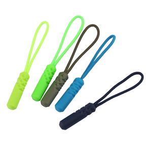 Travel Bag Suitcase with PVC Zipper Puller Clothes Tent Backpack Garment Bags End Fit Zipper Rope Buckle Made of Plastic