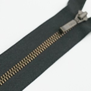 YKK ZIPPER Wholesale High Quality Double Sliders Open End Two Ways Double Metal Zipper