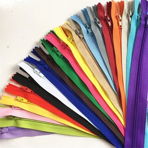 OCO Fast Delivery 3# Nylon Zipper Closure 25 Colors Plastic Zipper for Pant & Clothes Accessories 48 Hours in Stock