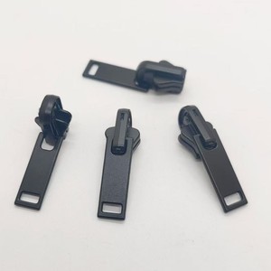 Custom Designer Resin Metal Zipper Puller with Slider Bag 5# Reversible Zip Sliders for Clothing Two Sided Zipper Pullers