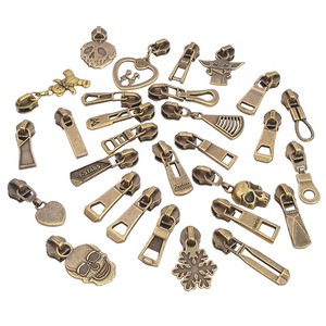 Custom Engraved Logo Metal Brand Zipper Pull Bag Metal Zipper Slider Puller for Handbag Garment