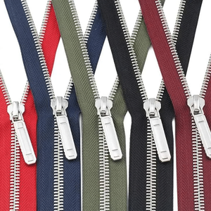 Factory Direct No.8 No.10 Nylon Zipper Pull Head Large Rectangle Breeding Net Tent Shed Plastic Material Wholesale Spot Supply