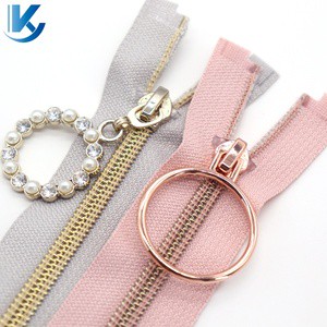 KOUYI 5# Nylon Zipper Bag Zipper Factory Wholesale Plastic Zipper Imitation Metal Teeth Plastic Zipper