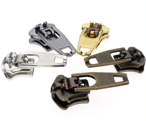 Custom Logo Puller for Stainless Steel Metal Zipper Luxury Silicon Zips Head for Garment Backpack Bag Zinc Alloy Zipper Slider