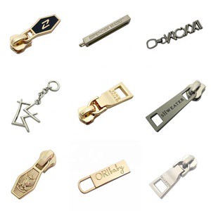High Plating Made Customized Brand Name Engraved Silver Metal Zipper Pull For Shoe / Hat
