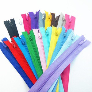 Eco-Friendly 3# Cushion Dress Trouser Skirt Coil Zipper Bronze Closed End for Bags Garments Shoes Home Textiles