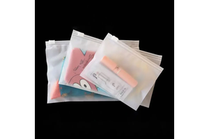 Customized Printed Logo Packaging Pvc PE Bag Tshirt Clothes Packaging Plastic Slider Zip Lock Clothing Zipper Bag