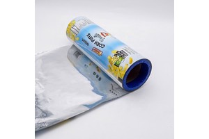 Custom Foil Laminated Aluminum Plastic Food Flexible Packaging Film Roll Sachet for Taro Tomatto Potato Chips Packaging