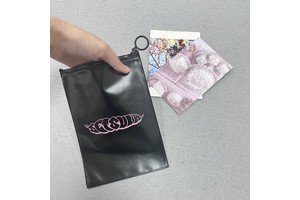 Customized Printed Recycling Durable Pouch Packaging Zip Lock PVC Laminated Plastic Bag Carrying Bag for Clothes/T-shirt/Hoodies