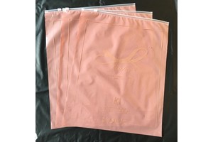Custom Clear Eco Friendly Cpe Zip Lock Bag with Slider, T-shirt Swimwear Frosted Ziplock Bag Clothing Zipper Bag for Garment