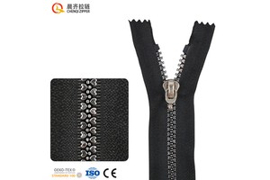 Fashion Style Custom Decorative 5# 8# Silver Zips Teeth Heart Shape Open-end Close-end Plastic Resin Zipper Teeth for Jacket