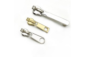 Factory Customizable Logo Metal Slider Puller for Bags & Handbags