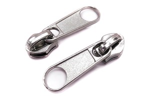 U-Meking Metal Zipper Slider #5 - Custom Logo Pull Tab Replacement for Bags Luggage Backpack Wholesale