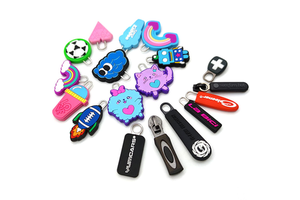 YYX Custom Silicone Labels Zipper Pulls Cord Silicone Zipper Pulls