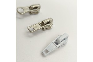 Square Electroplated In White Black And White Zipper Head 3# 5# 7# 8# 10# Nylon Zipper Slider