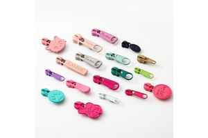 Manufacture Customizable 2#, 3#, 5#, 7#, 8#, 10# Metal Plastic Material Custom Zipper Sliders With Long Puller for Garment