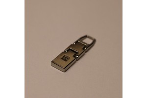 High Quality Custom Design Brand LOGO Environmental protection Electroplating Metal Engraving logo Zipper Pull