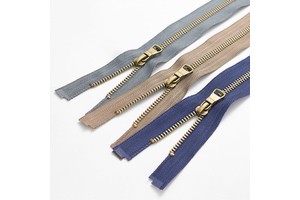 Wholesale Custom High Quality Long Chain Pants Jeans Zipper Slider Tape Metal Zipper for Clothing