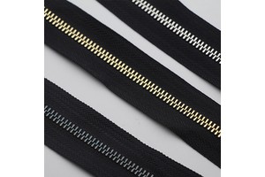 No. 5 Double Way Brass Y Zipper In-Stock Wholesale Metal Zipper Slider for Luggage and Leather Goods