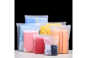 Custom Logo Waterproof Plastic Clothing Zip Lock Bag 30*40Cm Plain Eva Slider Frosted Zipper Bag for Clothing Packaging
