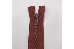 Factory Direct 3# Bronze Metal CLOSED-END ZIPPER Smooth and Lag-Free Product Type